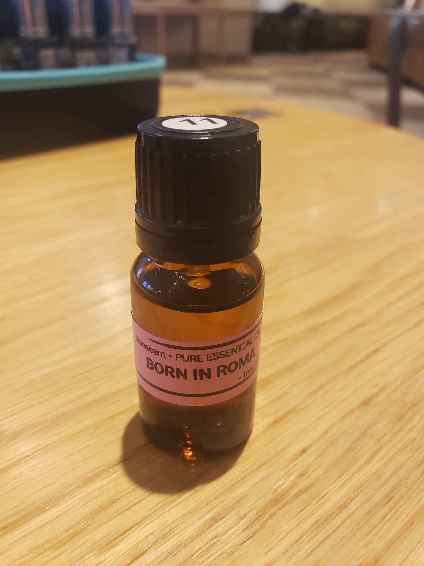 Valentino Born in Roma - inspired pure essential oil